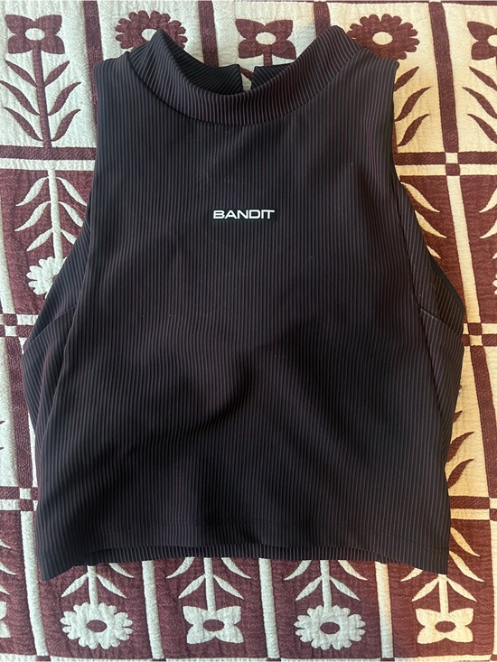 Bandit Tops - Bandit running crop